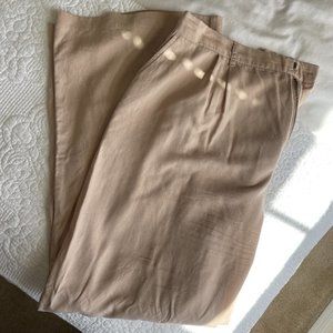 Abercrombie & Fitch Khaki Tailored Pants
